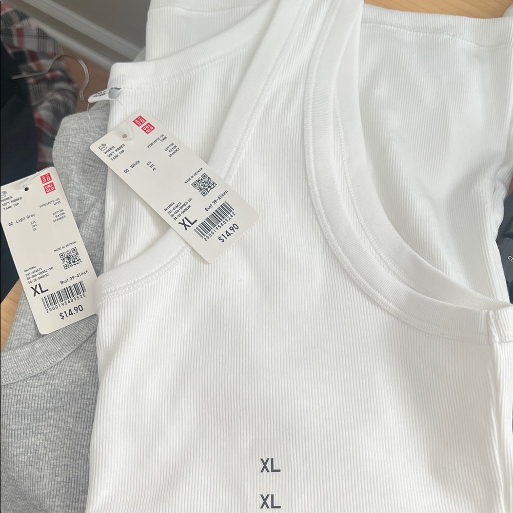 UNIQLO Women's Ribbed Tank Tops - 1-White and 1 gray